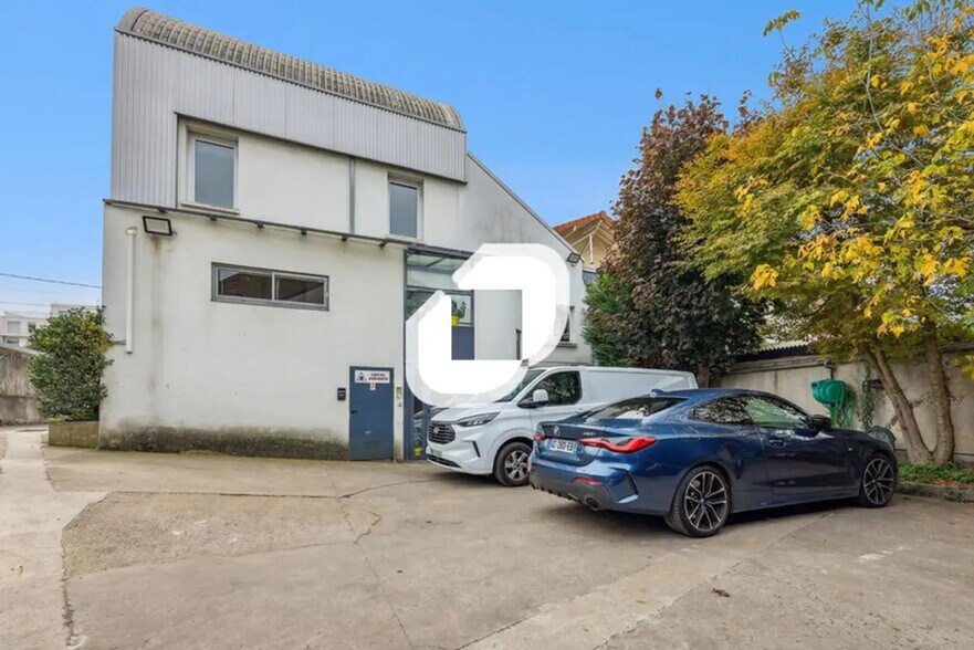 Office in Rosny-sous-Bois for sale - Building Photo - Image 1 of 11