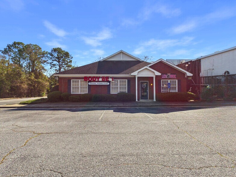 2536 Weems Rd, Columbus, GA à louer - Photo du bâtiment - Image 2 de 7