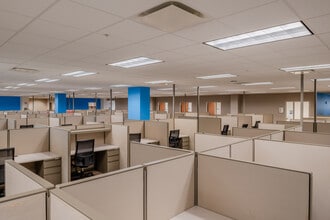 120 N Commercial St, Neenah, WI for lease Interior Photo- Image 1 of 7