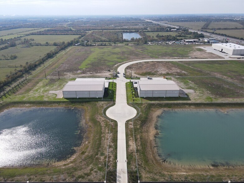 I-10 East & Sjolander Rd, Baytown, TX à vendre - Aérien - Image 1 de 2