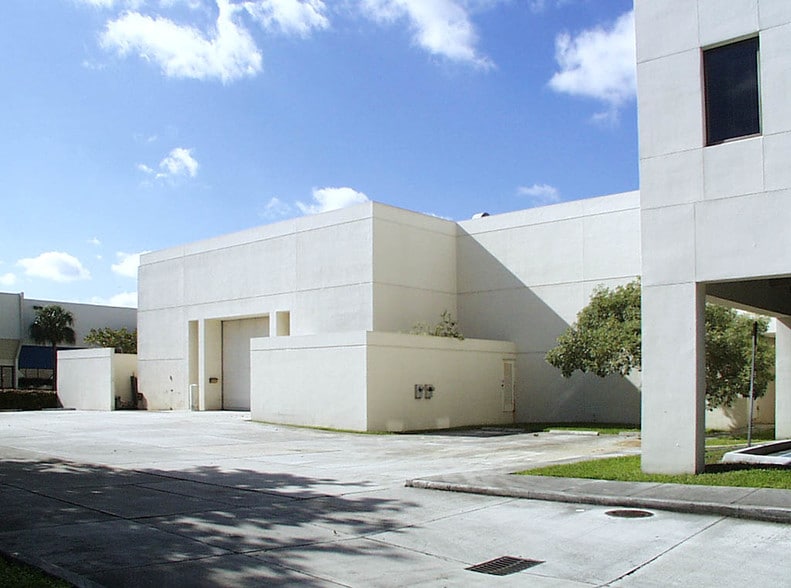 2300 NW 89th Pl, Miami, FL for lease - Other - Image 2 of 2
