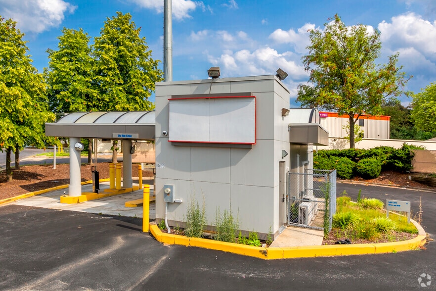 8509 Oak St, Laurel, MD for lease - Building Photo - Image 2 of 3