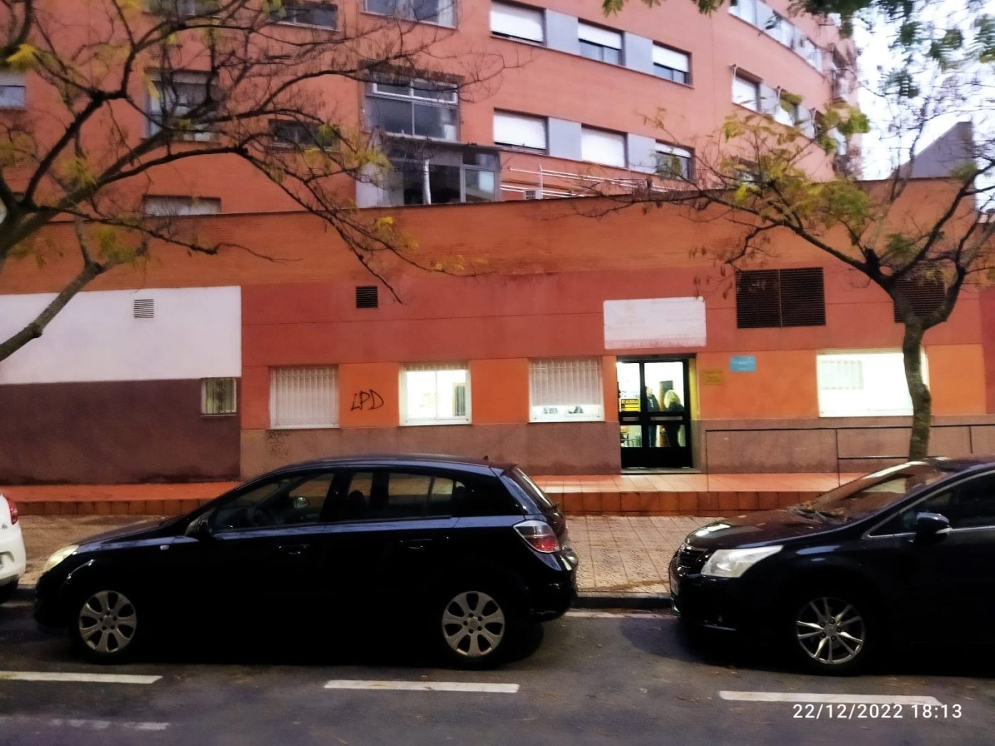 Retail in Cáceres for lease Building Photo- Image 1 of 15