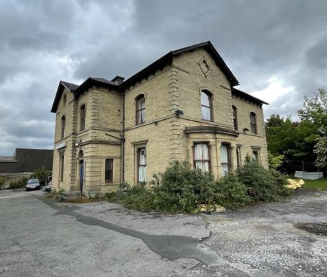 Cliffe Rd, Brighouse for sale - Building Photo - Image 2 of 6