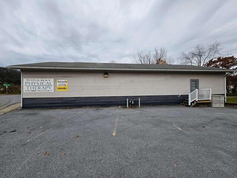 1 South St, Ridgway, PA for lease - Primary Photo - Image 1 of 5