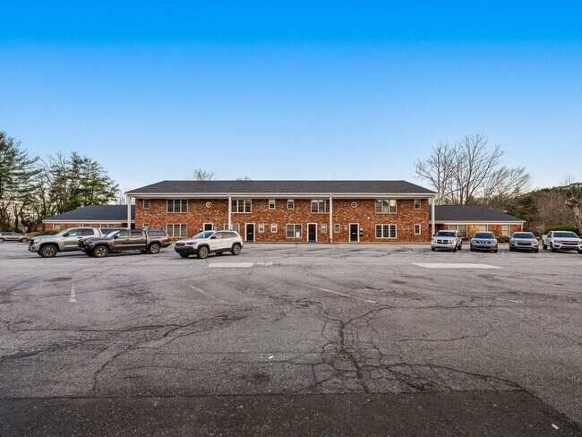 More details for 5 Doctors Park, Asheville, NC - Office for Sale