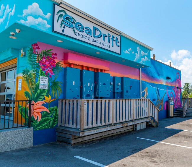 Plus de détails pour 1368 Ocean Shore Blvd, Ormond Beach, FL - Commerce de détail à vendre