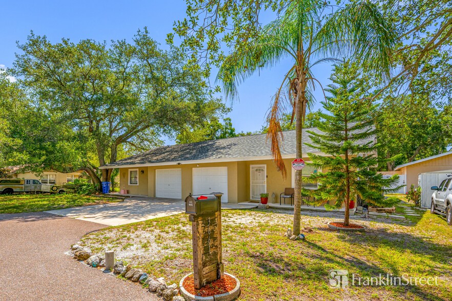 3661 Arch Ave, Oldsmar, FL à vendre - Photo principale - Image 1 de 1