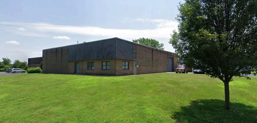 270 Andrews Rd, Trevose, PA for lease Primary Photo- Image 1 of 14