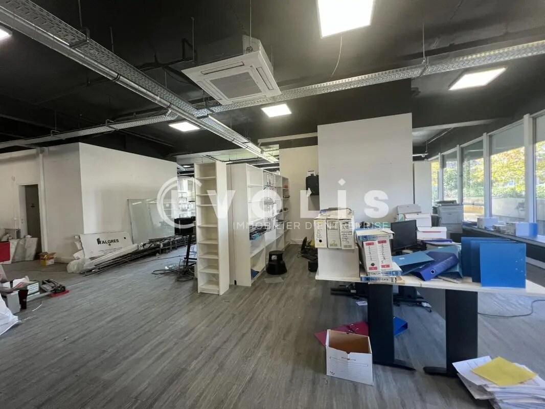 Office in Maisons-Alfort for lease Interior Photo- Image 1 of 9
