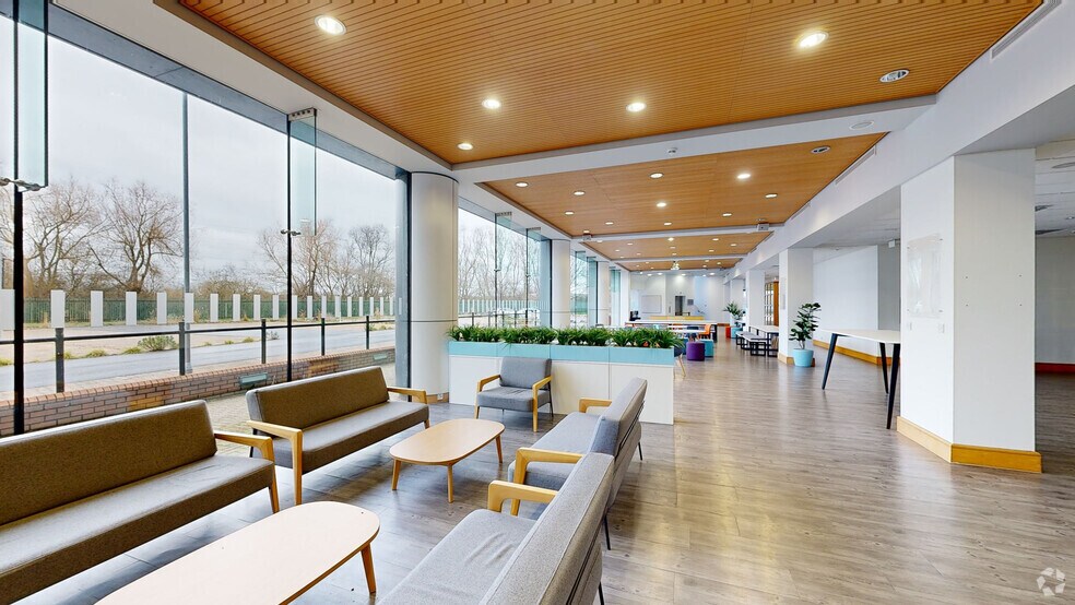 Summerpool Rd, Loughborough à louer - Numérisation 3D de Matterport - Image 2 de 50