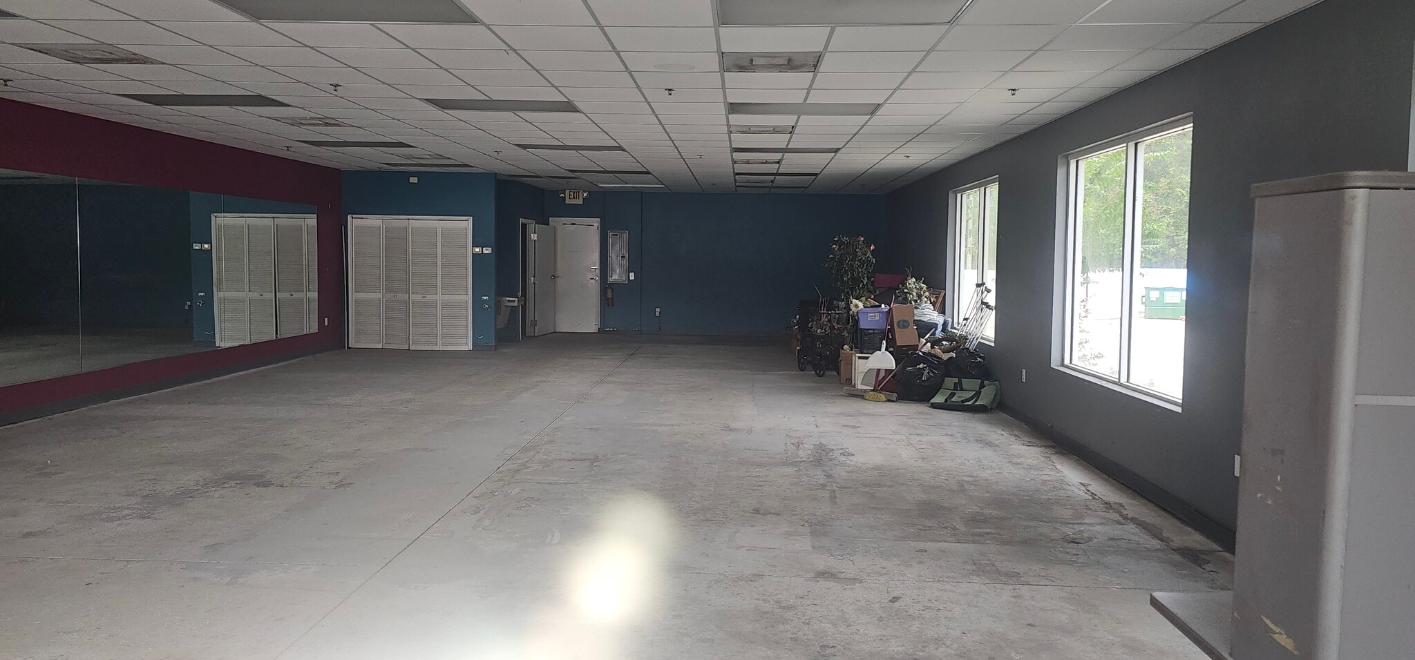 2405 E Graves Ave, Orange City, FL for lease Interior Photo- Image 1 of 1