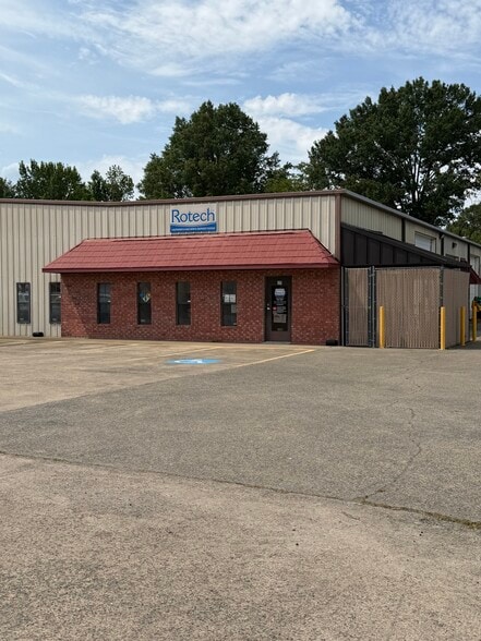 1340 Nabholz Ave, Conway, AR for lease - Building Photo - Image 2 of 8