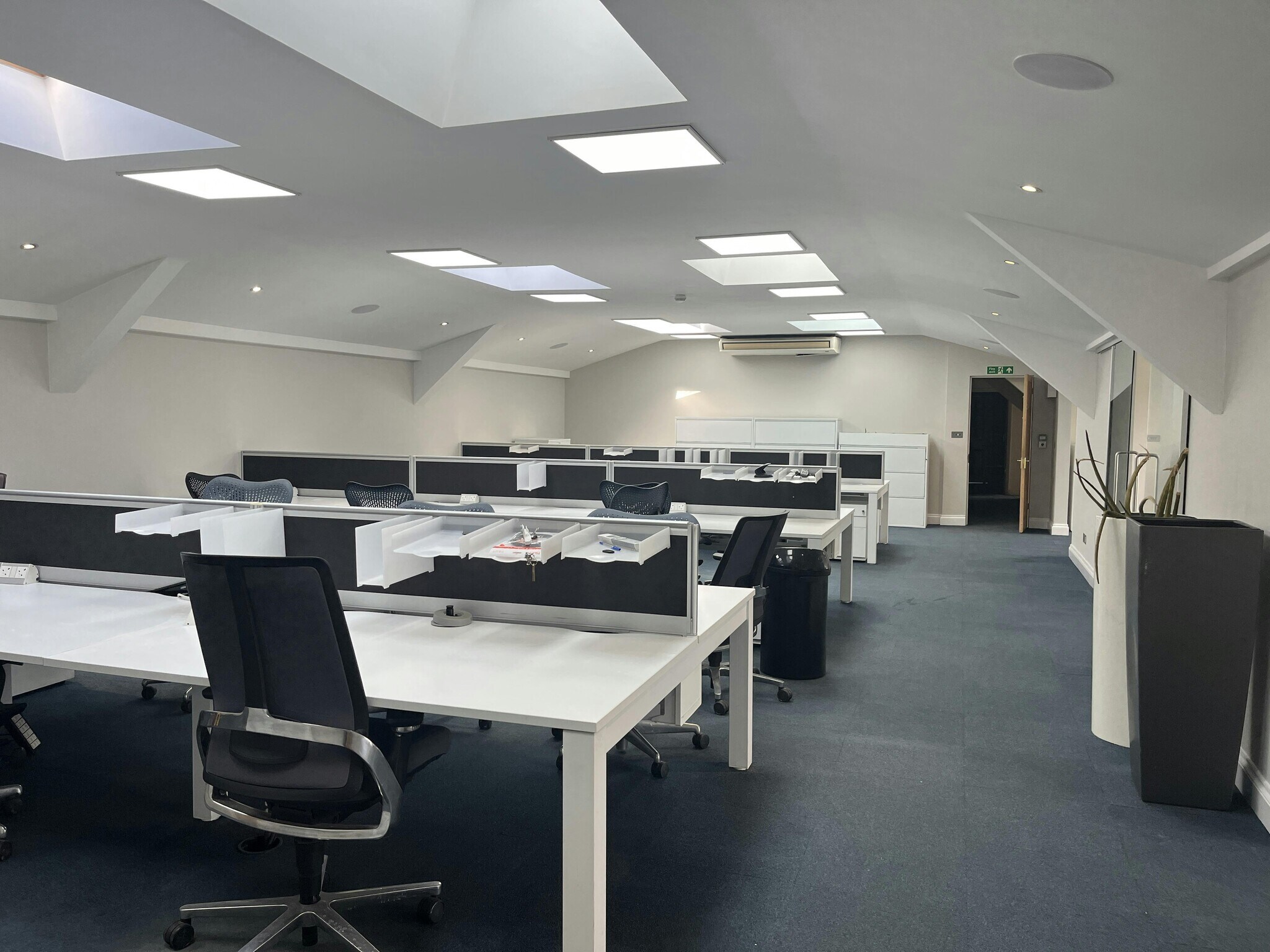 Cherry Ln, Amersham à louer Photo du bâtiment- Image 1 de 51