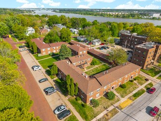 Plus de détails pour 1203 E 11th St, Davenport, IA - Multi-résidentiel à vendre