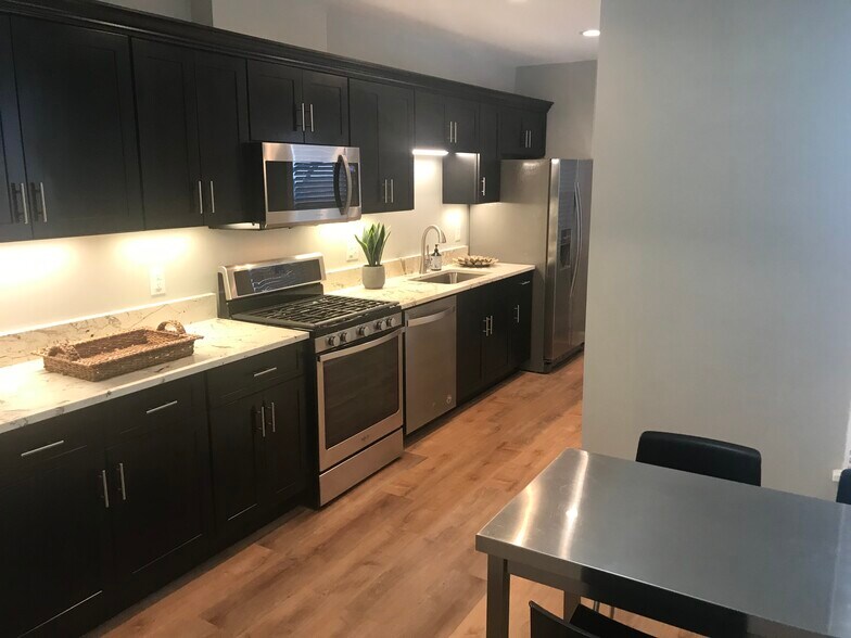 629-635 E 11th Ave, Columbus, OH à vendre - Photo intérieure - Image 3 de 10