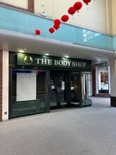 Orchard Sq, Sheffield à louer Photo du bâtiment- Image 1 de 1