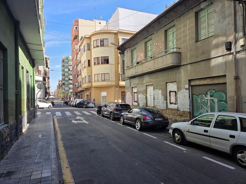 Terrain dans Alicante, Alicante à vendre - Photo du bâtiment - Image 2 de 3