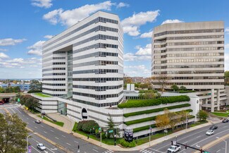 Plus de détails pour 107 Elm St, Stamford, CT - Bureau à louer