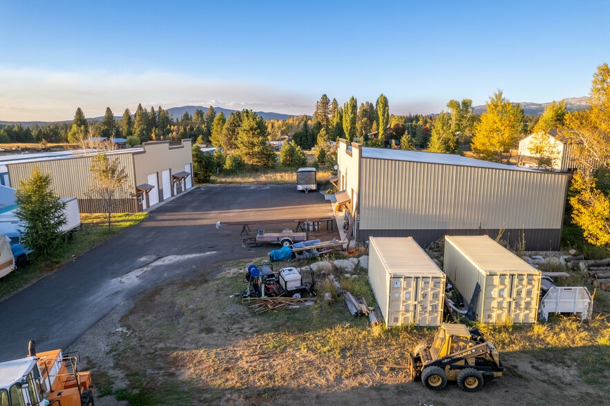 460 Krahn Ln, McCall, ID for sale - Building Photo - Image 2 of 35