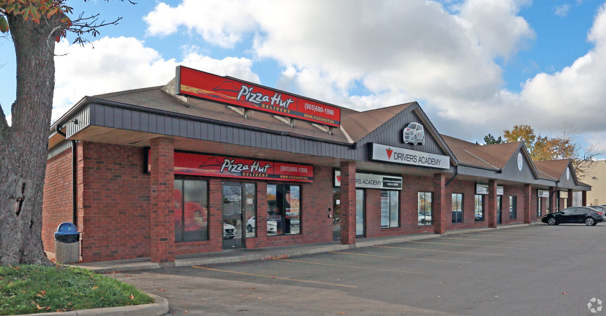 306 Glendale Ave, St Catharines, ON à vendre Photo principale- Image 1 de 1