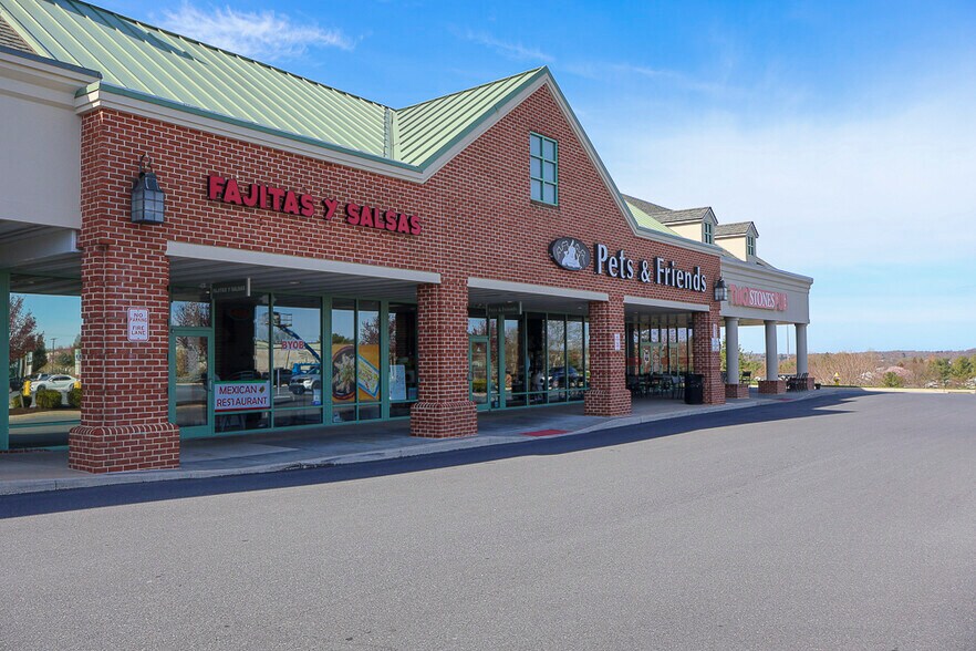 827-849 W Baltimore Pike, West Grove, PA à louer - Photo du bâtiment - Image 3 de 19