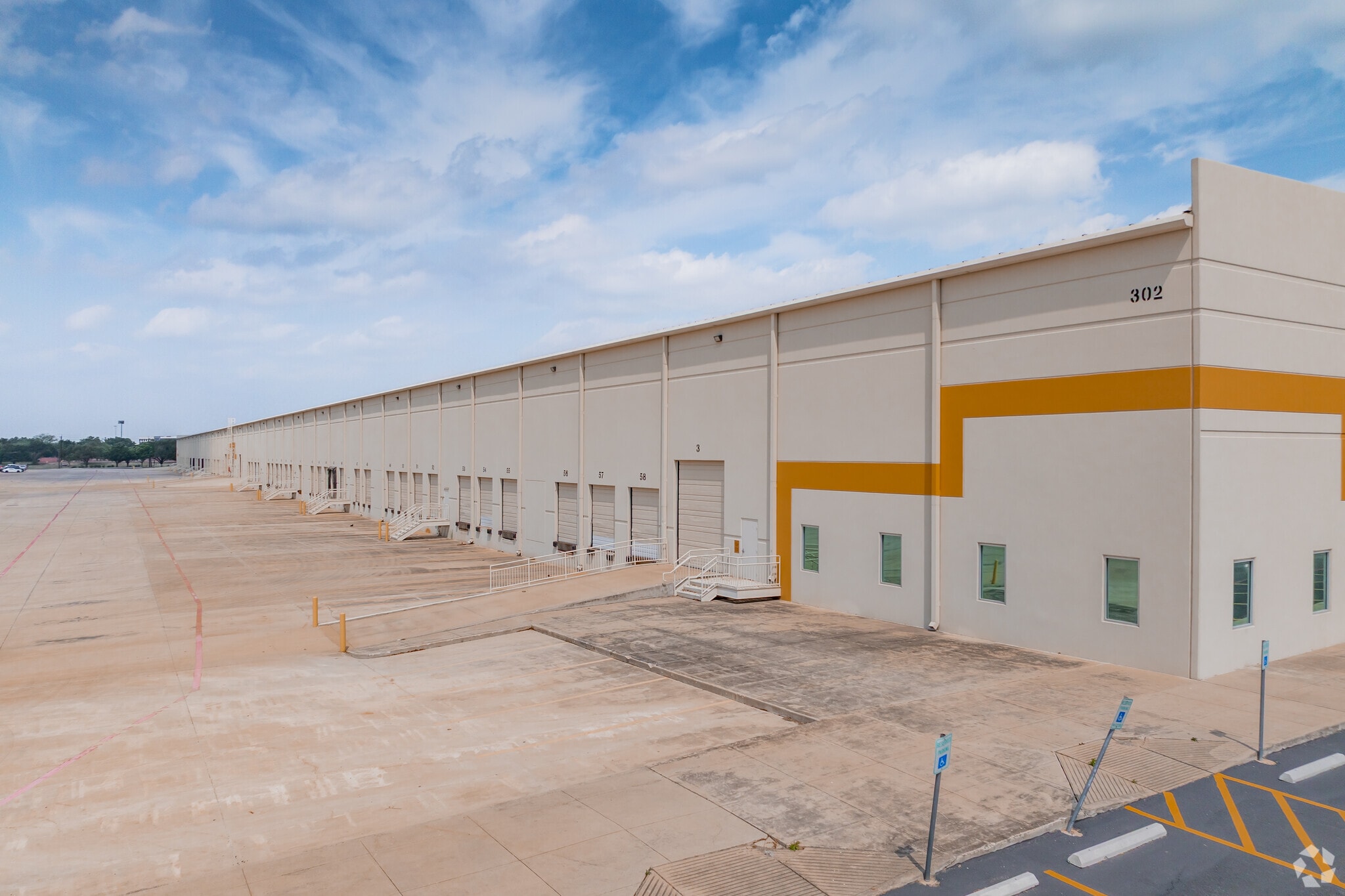 302 Tayman St, San Antonio, TX for lease Building Photo- Image 1 of 7