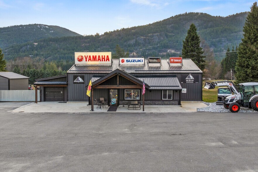 478544 Highway 95 N, Sandpoint, ID à vendre - Photo du bâtiment - Image 2 de 13