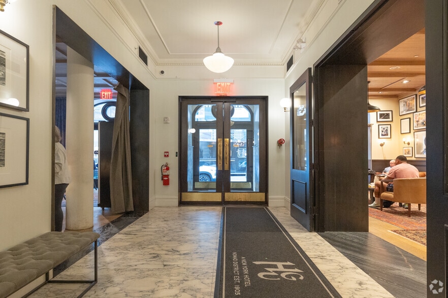 34 E 32nd St, New York, NY for sale - Lobby - Image 3 of 35