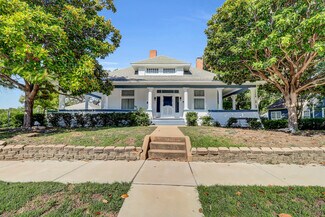 Plus de détails pour 312 S Tennessee St, McKinney, TX - Bureau/Commerce de détail à louer