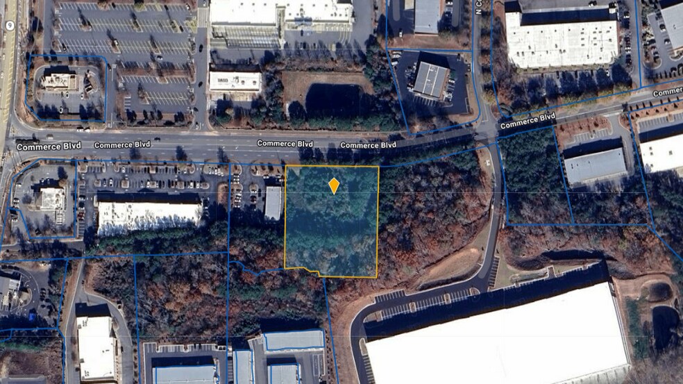 5640 Commerce Blvd, Alpharetta, GA à vendre - Photo du bâtiment - Image 2 de 9