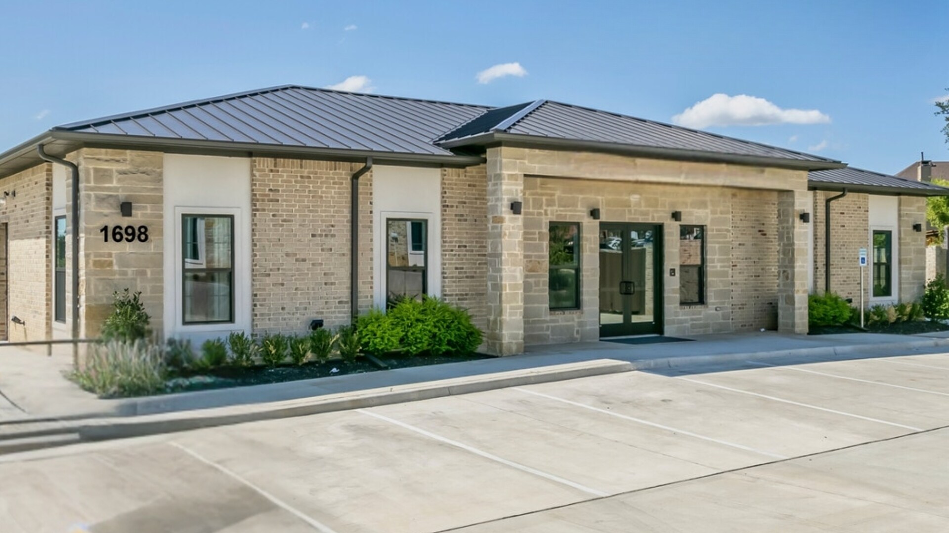 1698 Keller Pky, Keller, TX for lease Building Photo- Image 1 of 9