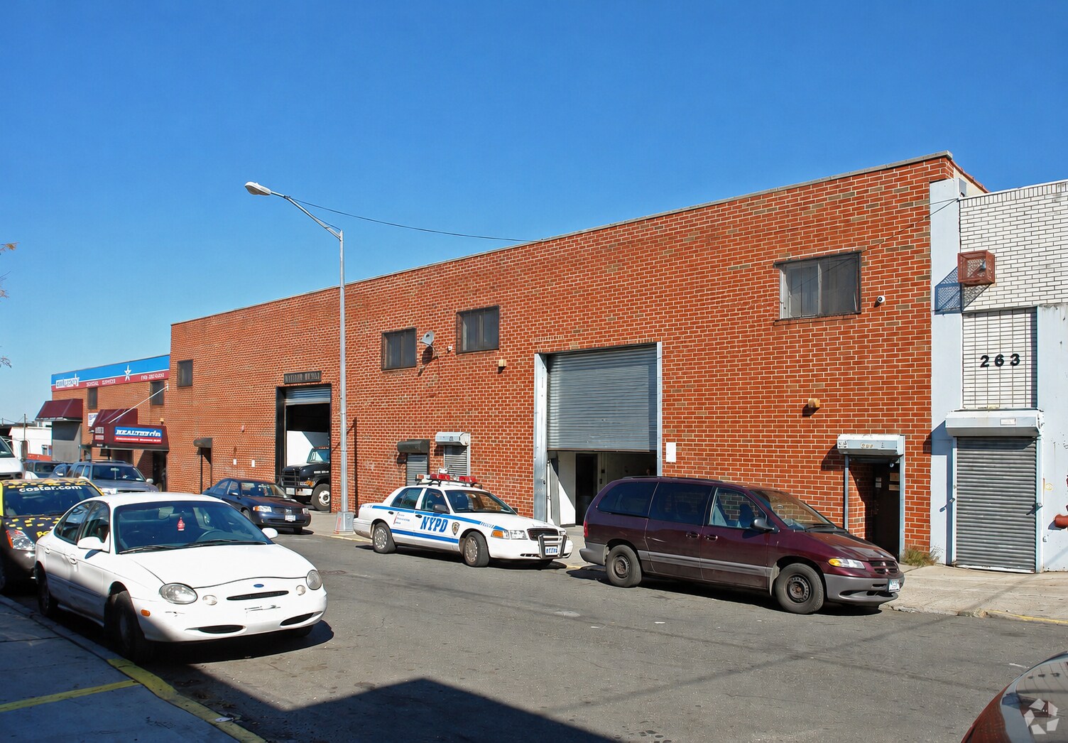253 48th St, Brooklyn, NY à louer Photo du bâtiment- Image 1 de 11