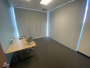 1902 Orange Tree Ln, Redlands, CA for lease Building Photo- Image 2 of 12