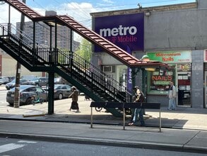 3201-3211 White Plains Rd, Bronx, NY à louer Photo intérieure- Image 1 de 7