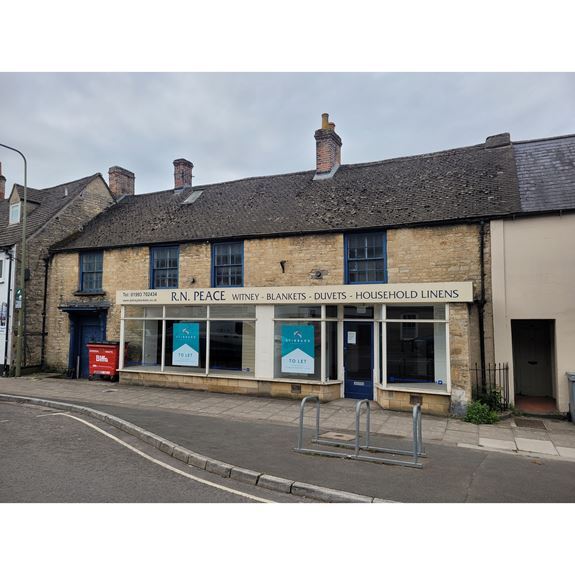 103 High St, Witney à louer Photo principale- Image 1 de 2