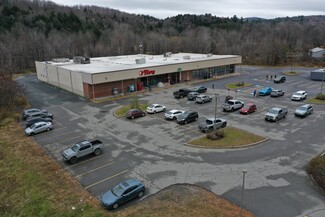 Plus de détails pour 82 Route 15 W, Hardwick, VT - Vente au détail à vendre