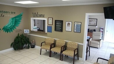 4257 W Kennedy Blvd, Tampa, FL à louer Photo intérieure- Image 1 de 1