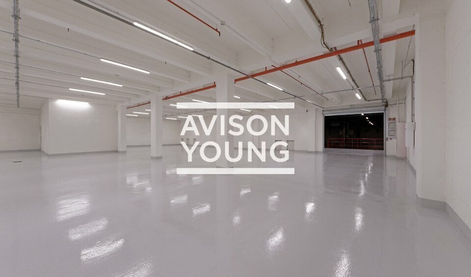 Industrial in Paris for lease - Interior Photo - Image 1 of 3