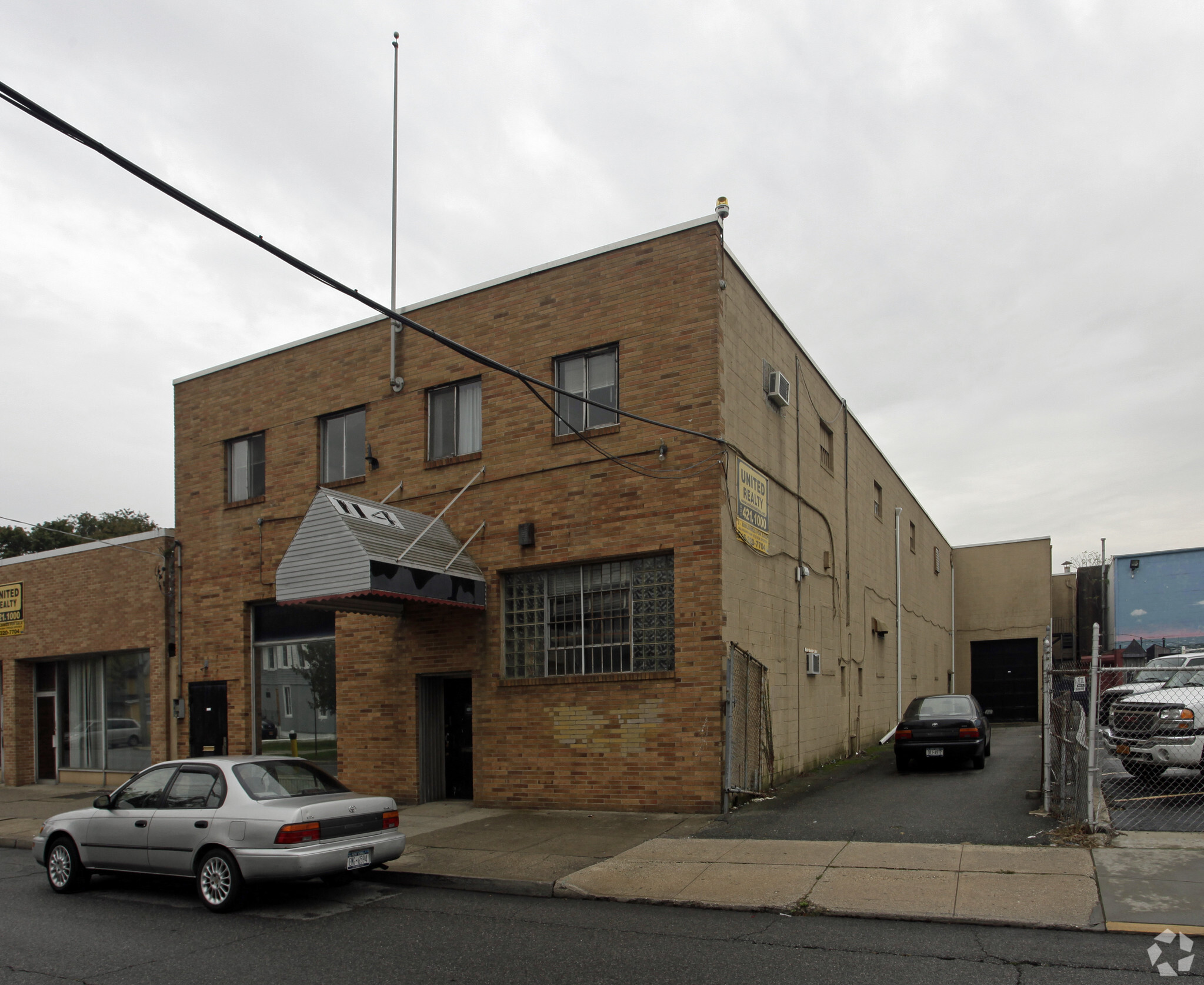 114 Church St, Freeport, NY for sale Primary Photo- Image 1 of 1