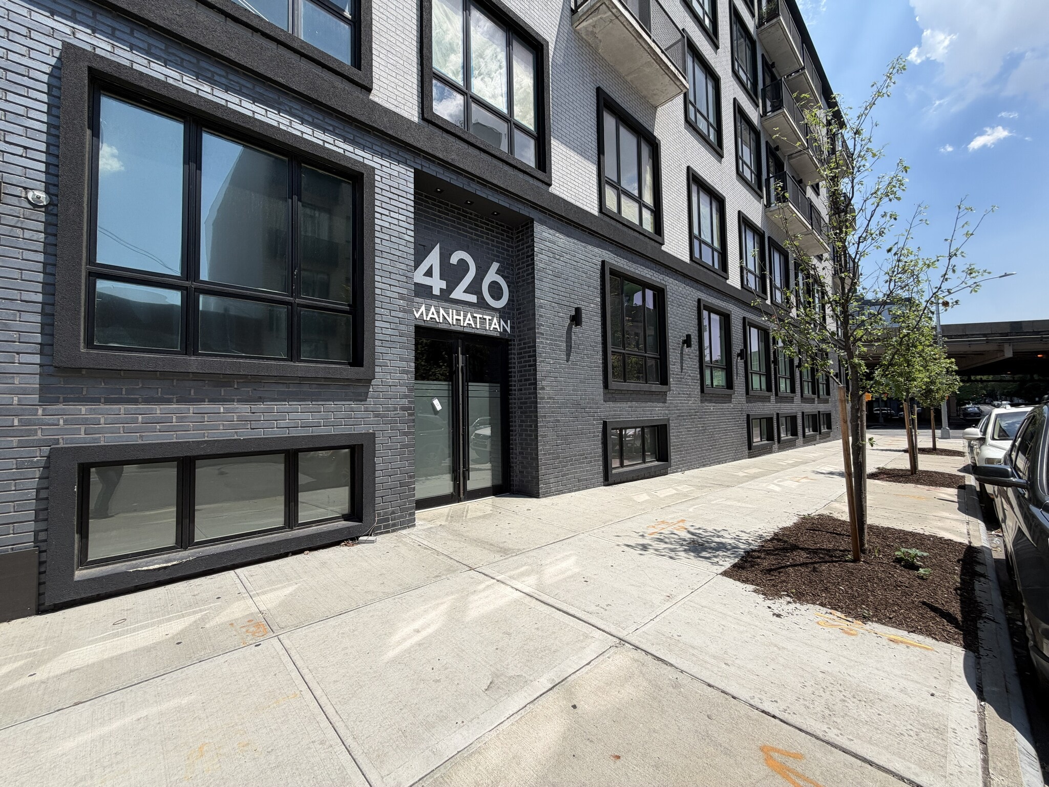 411 Meeker Ave, Brooklyn, NY for lease Building Photo- Image 1 of 15