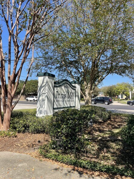 9456 Jefferson Hwy, Baton Rouge, LA à louer - Photo du bâtiment - Image 3 de 58