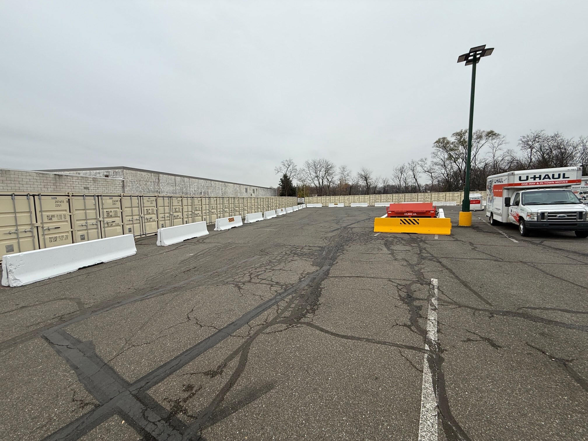 7701 Marlboro pike, Forestville, MD à louer Photo principale- Image 1 de 3