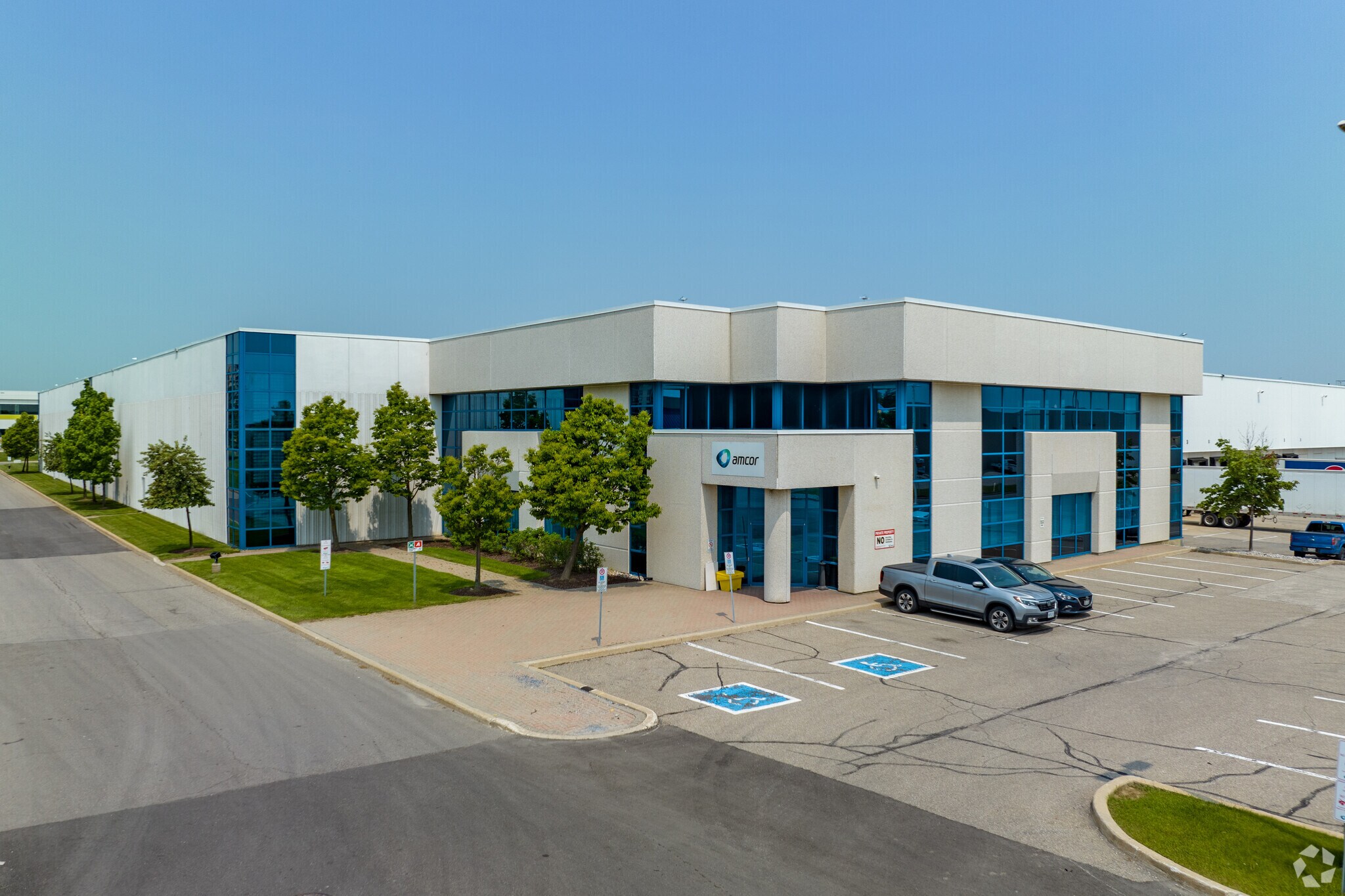 300 Kennedy Rd S, Brampton, ON for sale Building Photo- Image 1 of 1