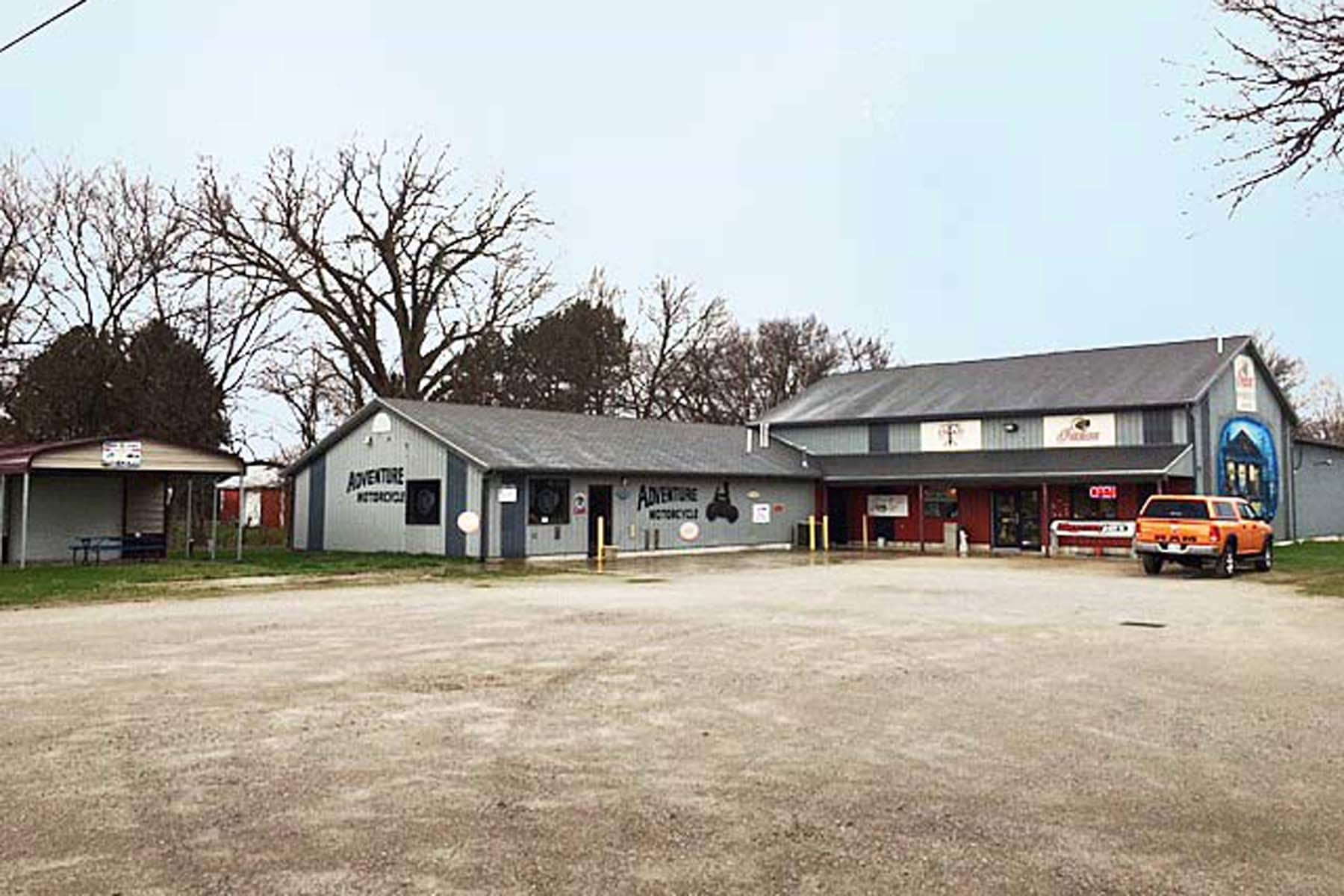 20660 W Bowling Green Road, Weston, OH for lease Primary Photo- Image 1 of 97