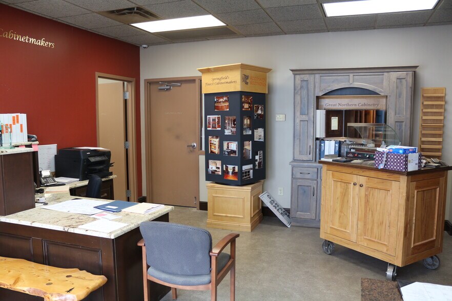 3112 Normandy Rd, Springfield, IL à vendre - Photo du bâtiment - Image 3 de 18