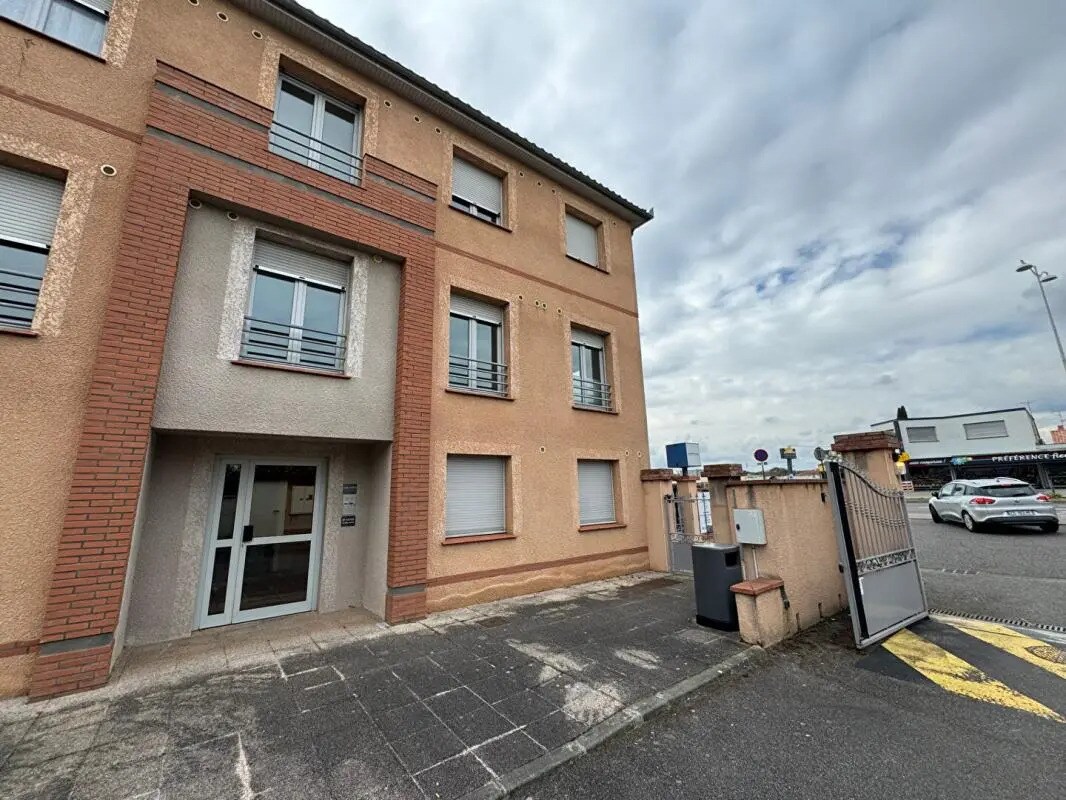 Office in Tournefeuille for lease Building Photo- Image 1 of 11