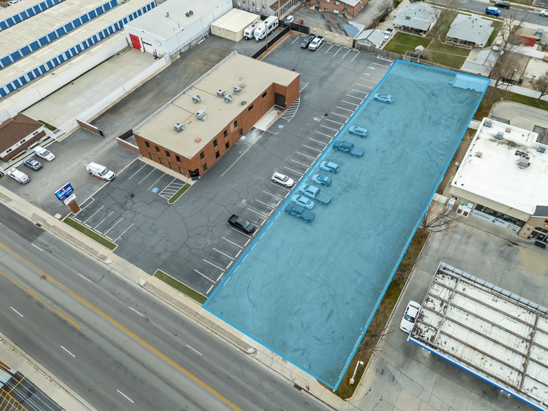 324-326 E 3300 S, Salt Lake City, UT for lease - Building Photo - Image 3 of 4