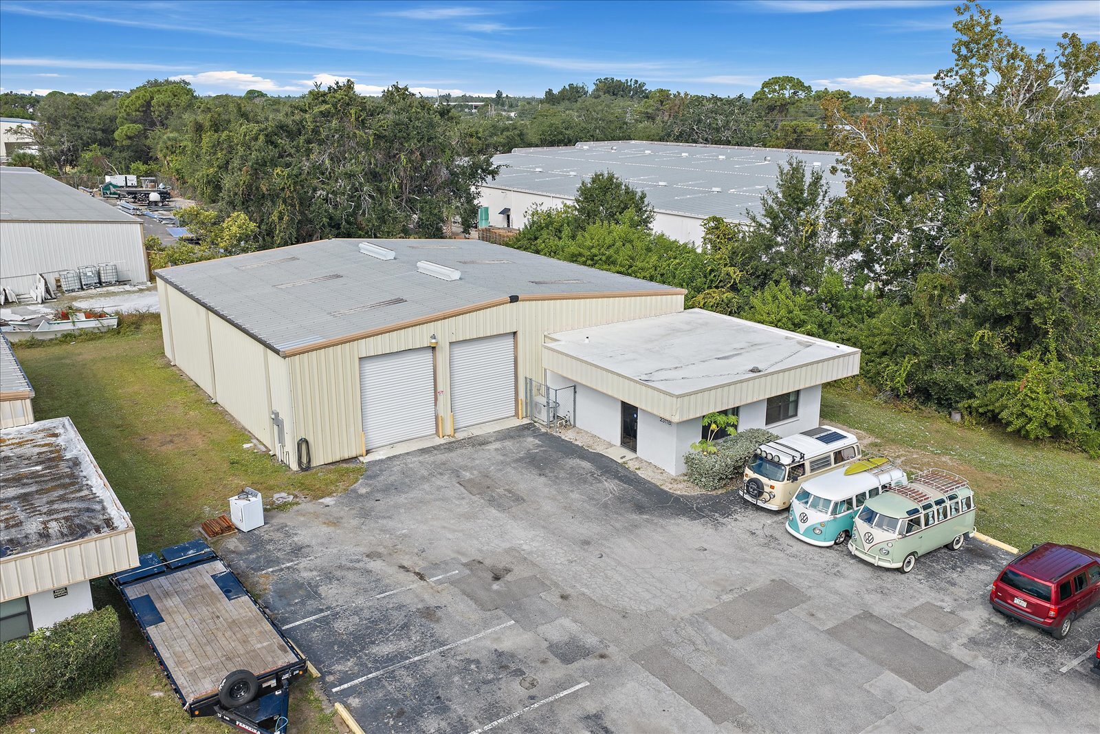 2311 Whitfield Industrial Way, Sarasota, FL à vendre Photo du bâtiment- Image 1 de 17