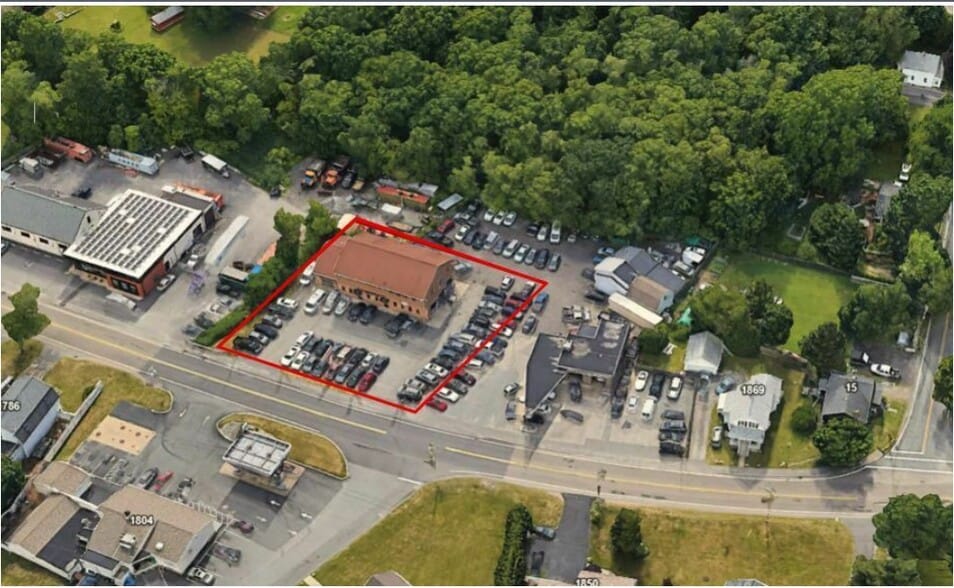 1821 County St, Somerset, MA à vendre - Photo principale - Image 1 de 1